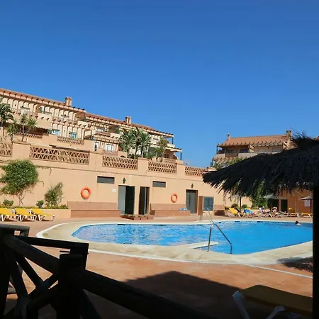 Alta Loma With Awesome Sea Views, Bbq, Sleeps 4, Wifi On Clc Site Apartment