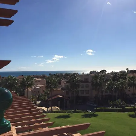 Alta Loma With Awesome Sea Views, Bbq, Sleeps 4, Wifi On Clc Site Fuengirola