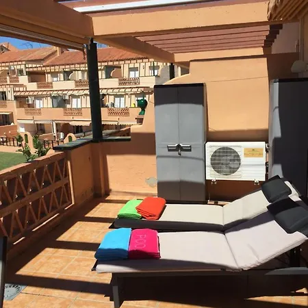Apartment Alta Loma With Awesome Sea Views, Bbq, Sleeps 4, Wifi On Clc Site